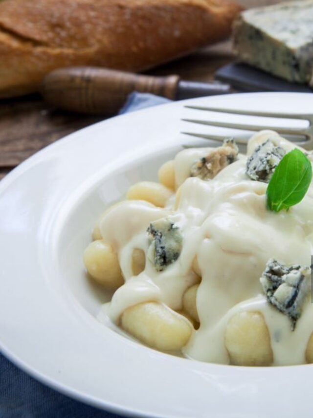 Homemade italian pasta with gorgonzola traditional cheese